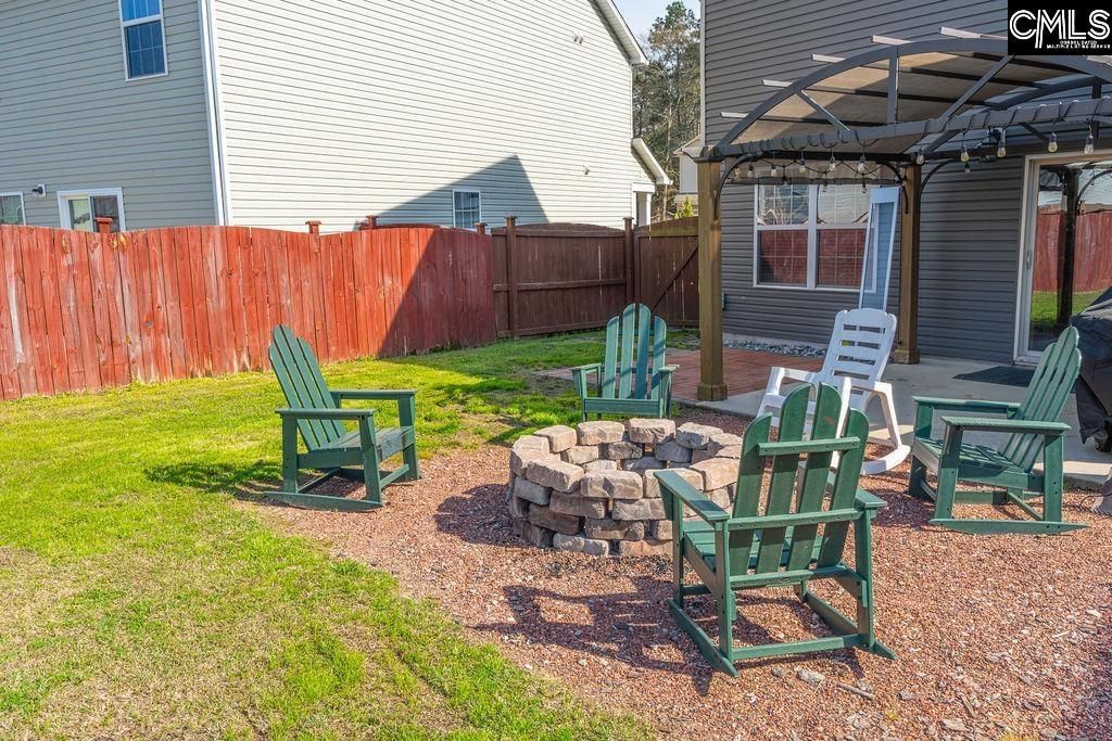 319 Fairford Road Photo 42