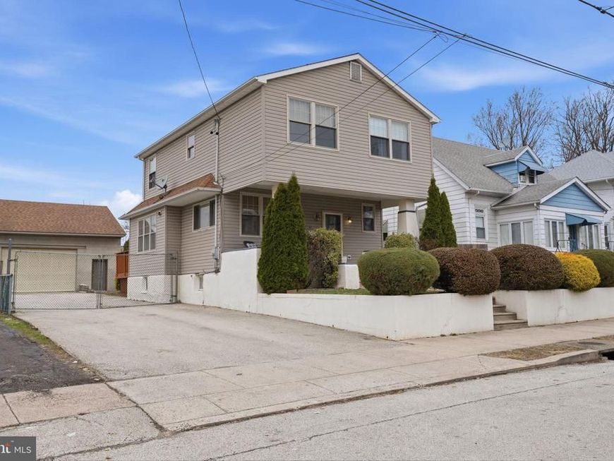 7230 Claridge Street, Philadelphia, PA 19111 Main Photo