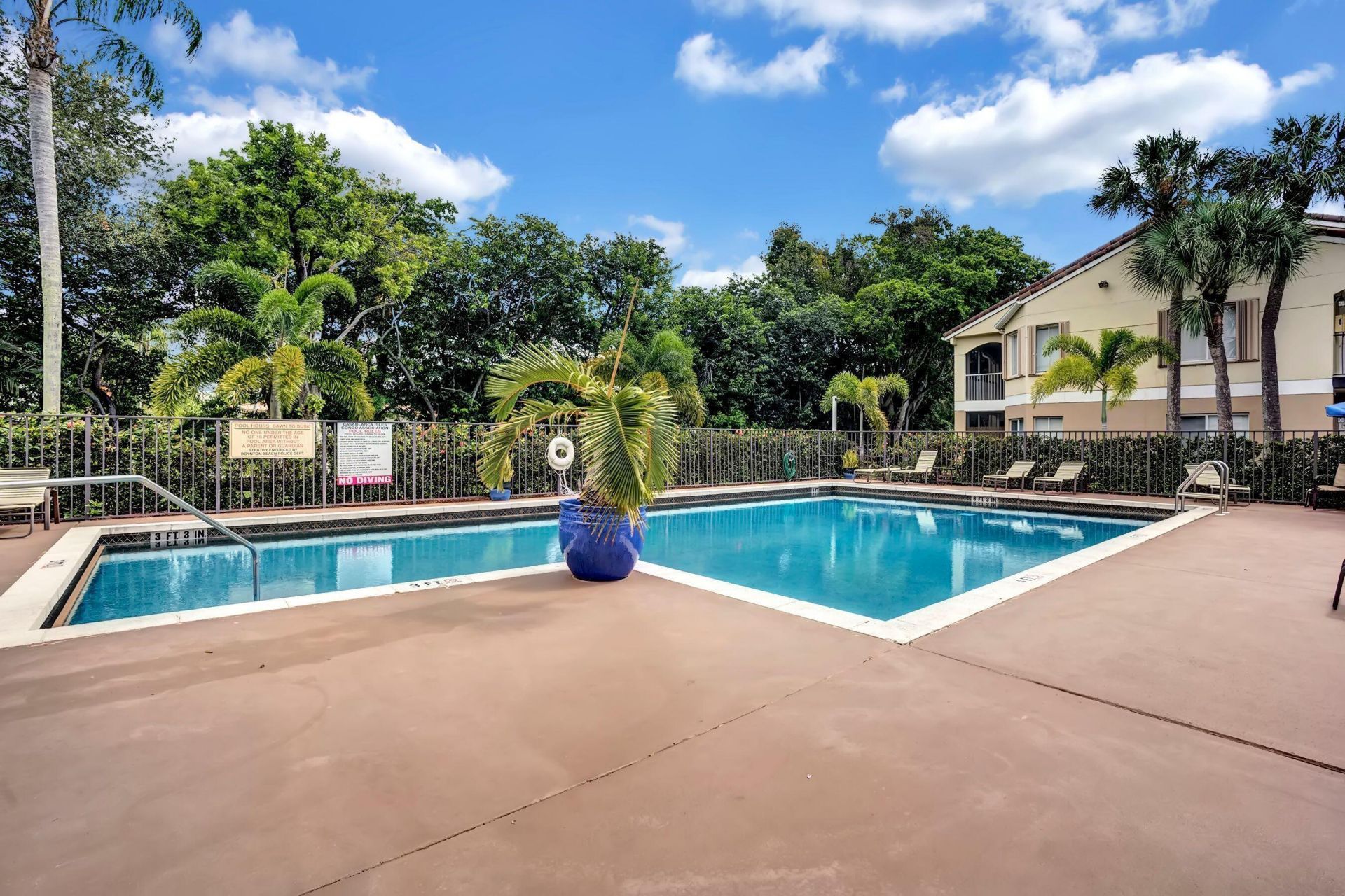 815 Boynton Beach Boulevard, Unit 6-104, Boynton Beach, FL 33426 Photo