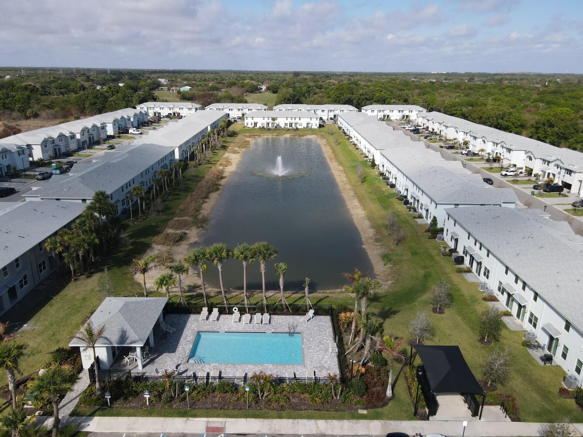 586 Salisbury Circle, Fort Pierce, FL 34982 Photo