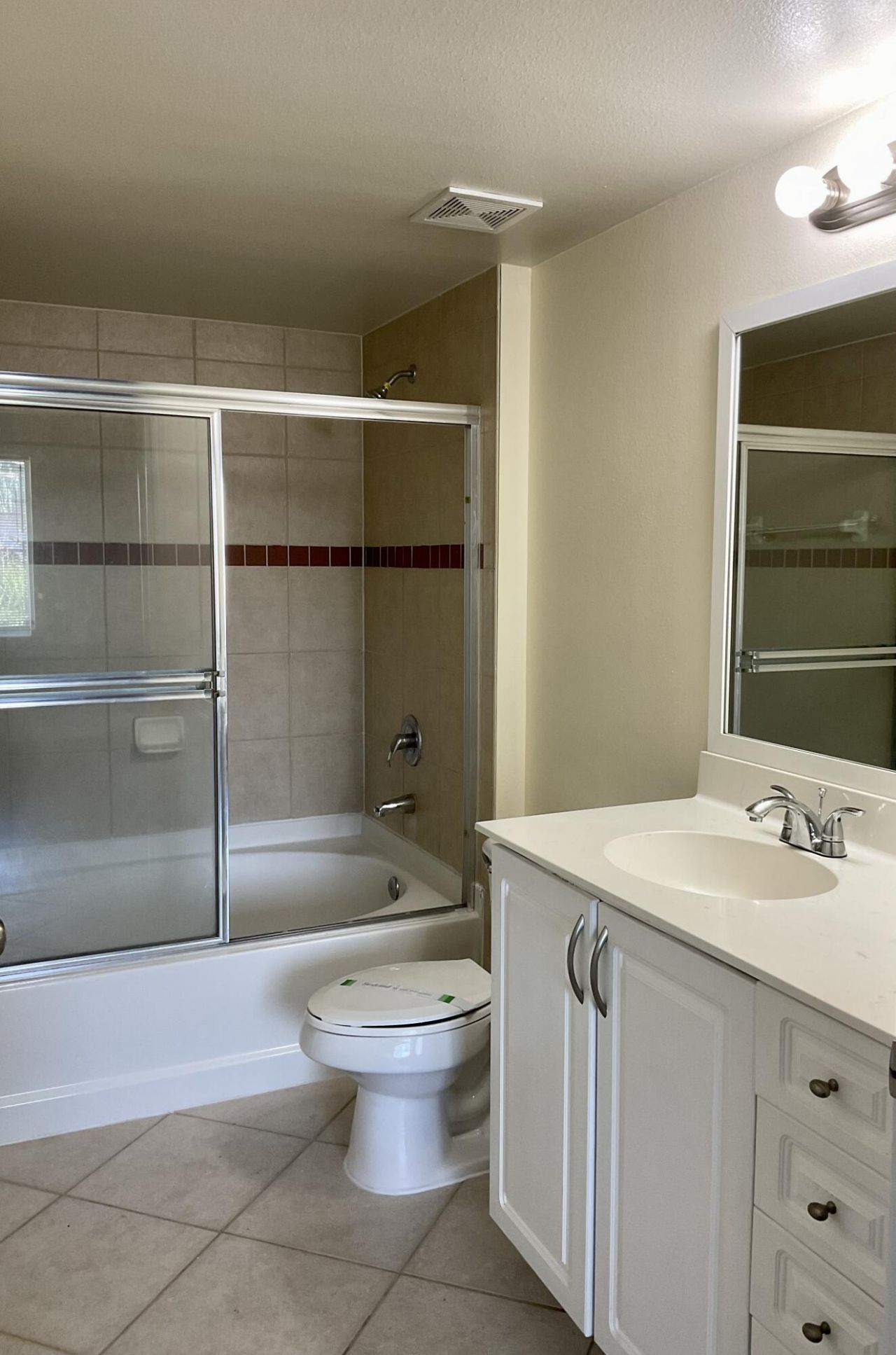 6530 Emerald Dunes Drive, Unit 304, West Palm Beach, FL 33411 Photo