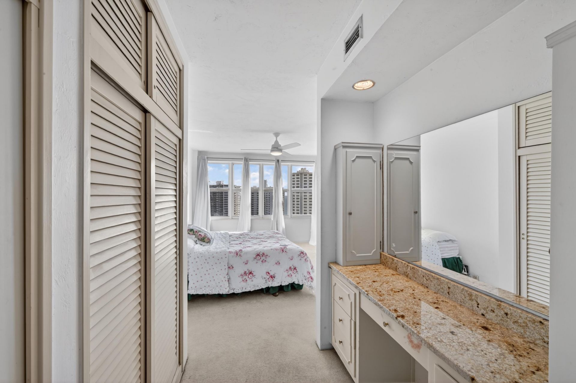 3300 NE 36th Street, Unit 1415, Fort Lauderdale, FL 33308 Photo