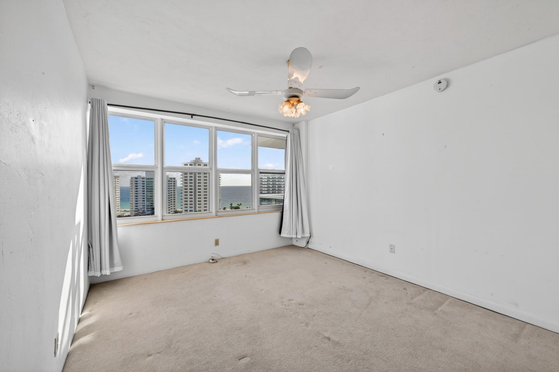 3300 NE 36th Street, Unit 1415, Fort Lauderdale, FL 33308 Photo