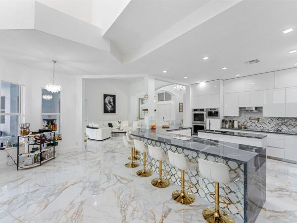 11910 Osprey Point Circle, Wellington, FL 33449