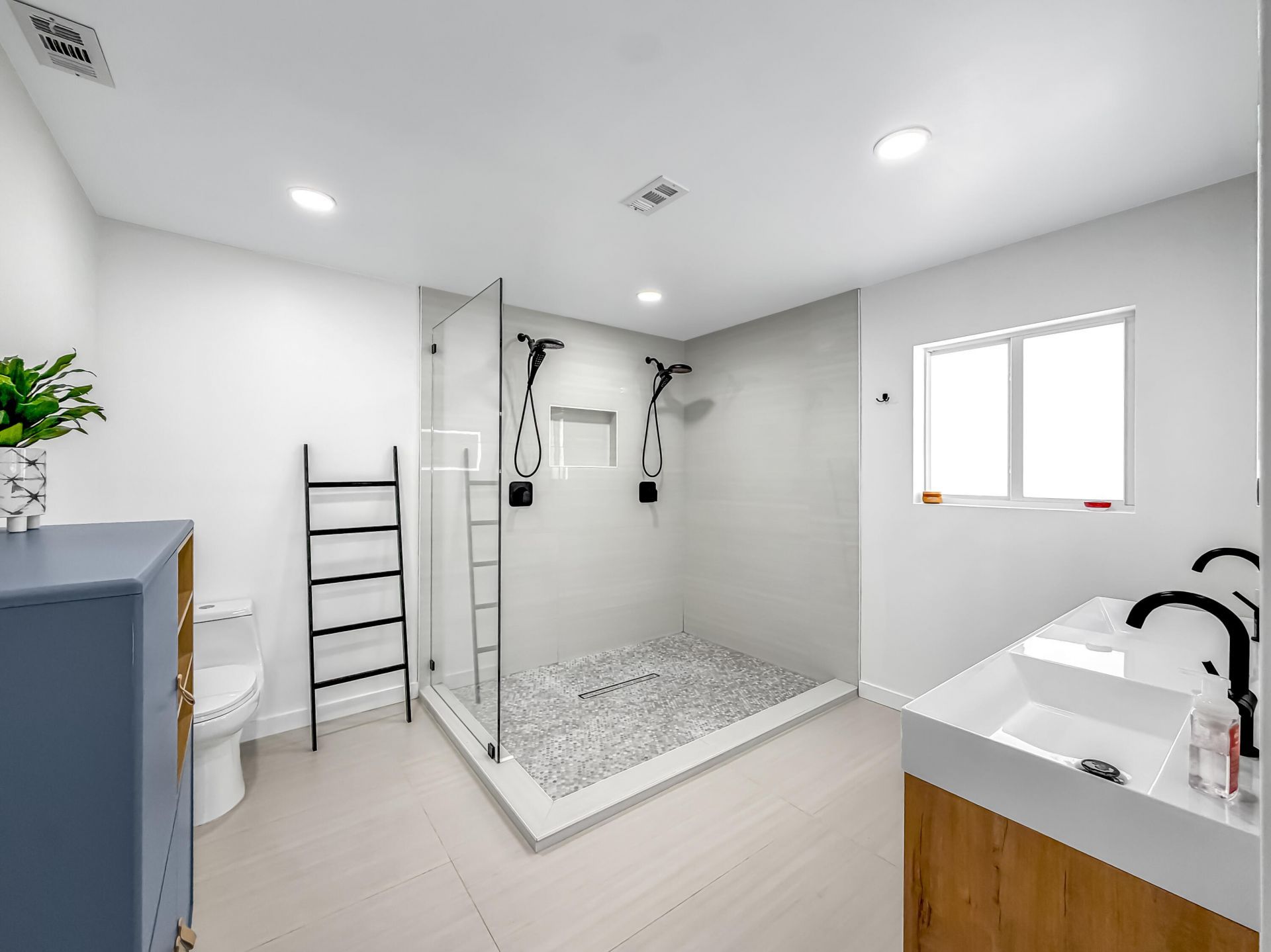 1098 W Camino Real, Boca Raton, FL 33486 Photo