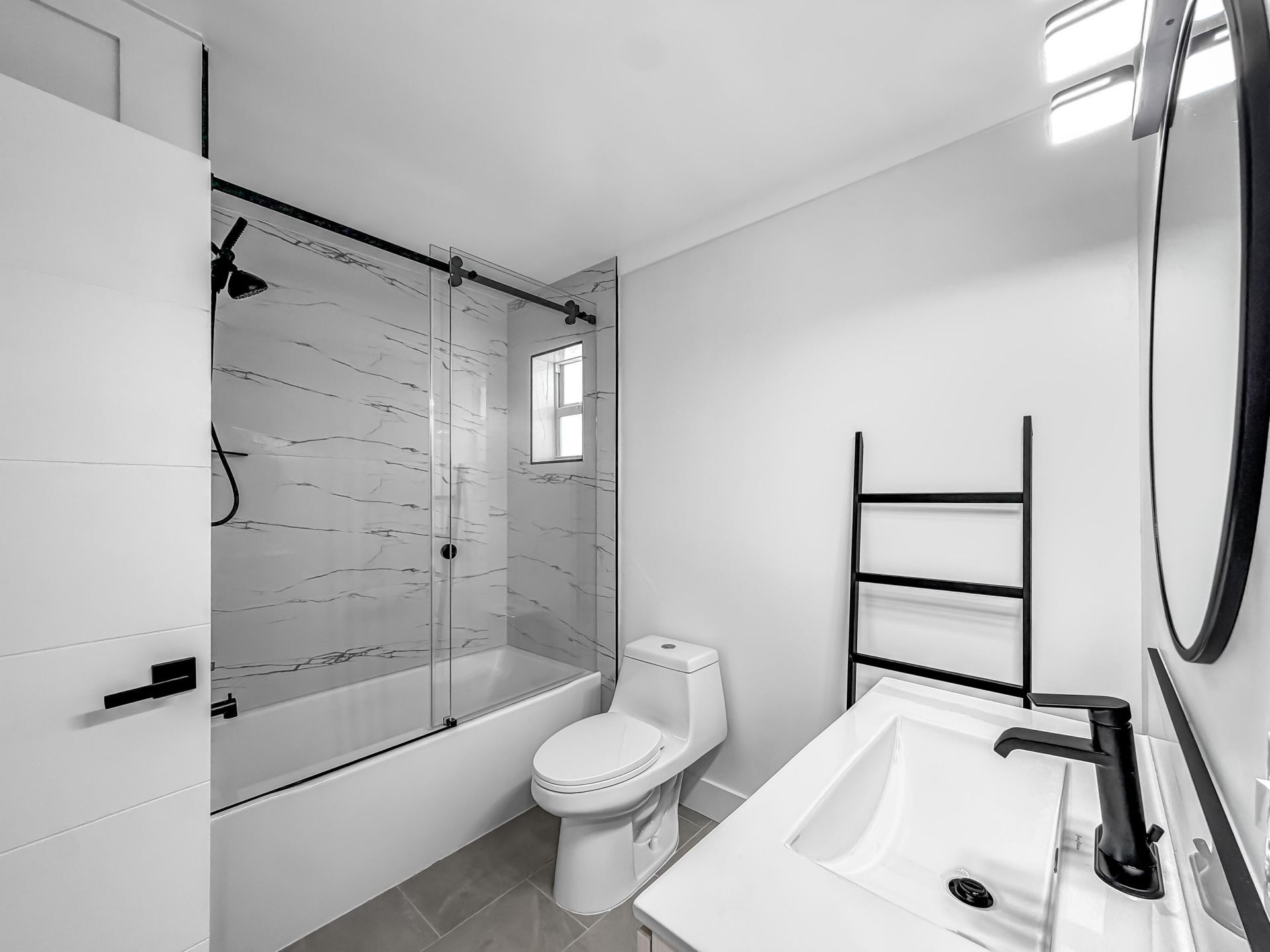 1098 W Camino Real, Boca Raton, FL 33486 Photo