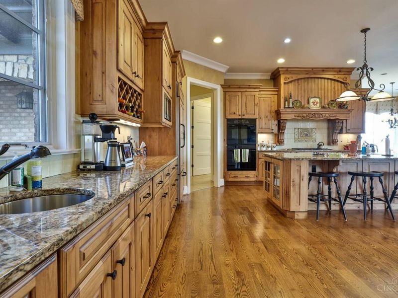 5112 Shattuc Avenue, Cincinnati, OH 45208 Photo 17