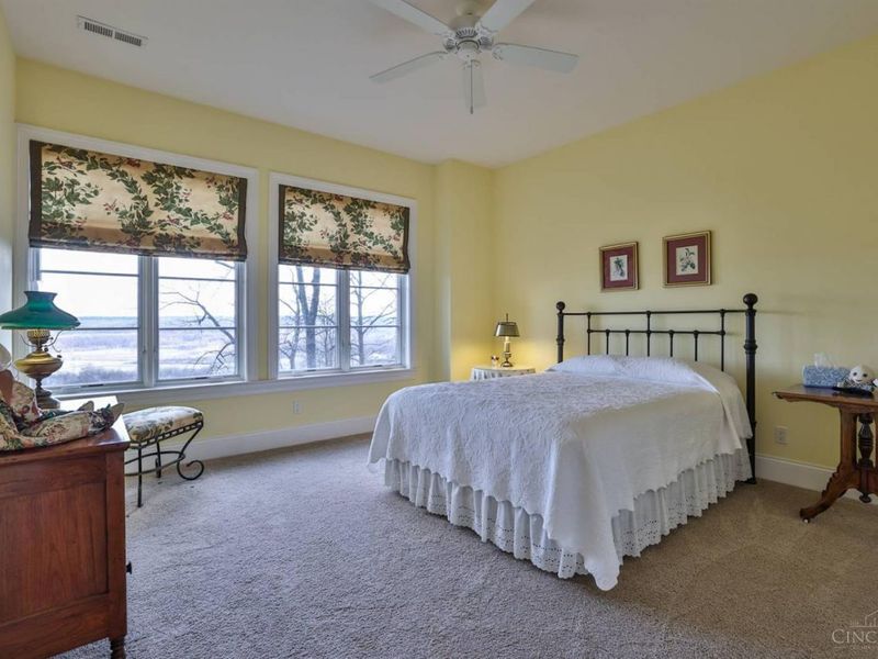 5112 Shattuc Avenue, Cincinnati, OH 45208 Photo 30