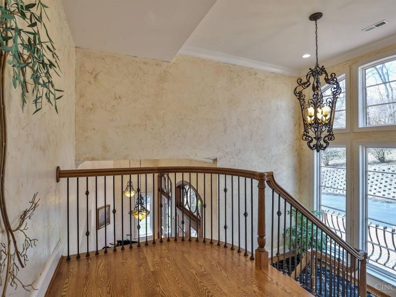 5112 Shattuc Avenue, Cincinnati, OH 45208 Photo 33