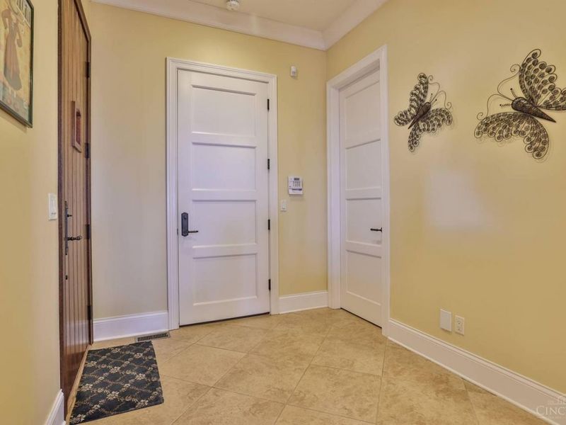 5112 Shattuc Avenue, Cincinnati, OH 45208 Photo 46