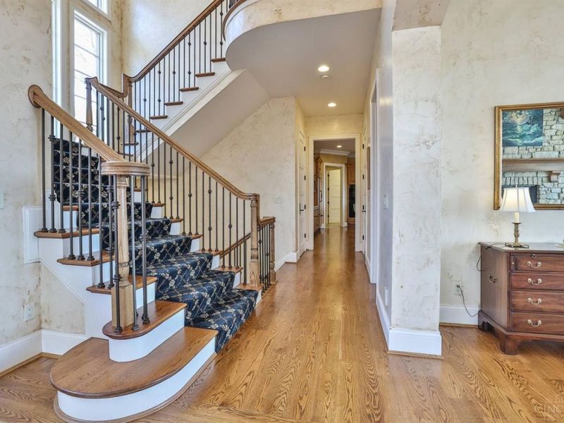 5112 Shattuc Avenue, Cincinnati, OH 45208 Photo 47