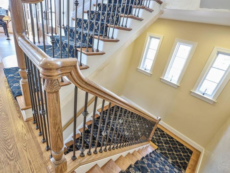 5112 Shattuc Avenue, Cincinnati, OH 45208 Photo 48