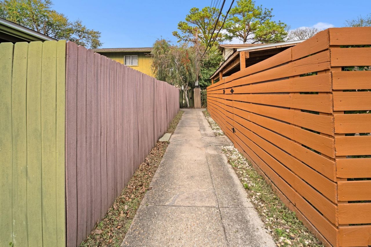 612 35th Ave. N  Photo 5