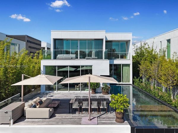 1051 W 48th St , Unit 4, Miami Beach, FL 33140