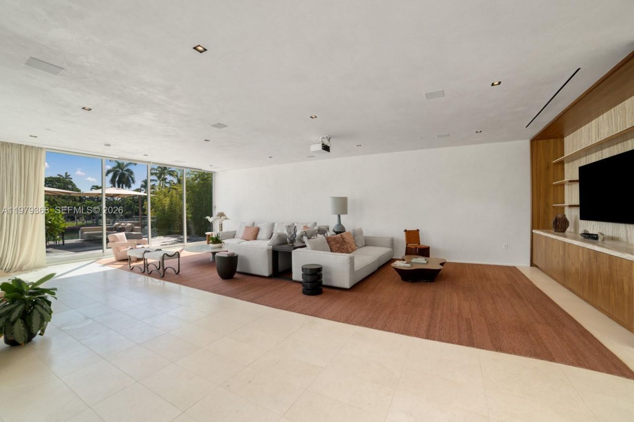 1051 W 48th St , Unit 4, Miami Beach, FL 33140 Photo