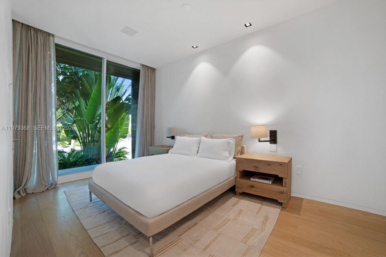 1051 W 48th St , Unit 4, Miami Beach, FL 33140 Photo