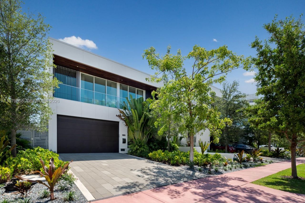 1051 W 48th St , Unit 4, Miami Beach, FL 33140 Photo