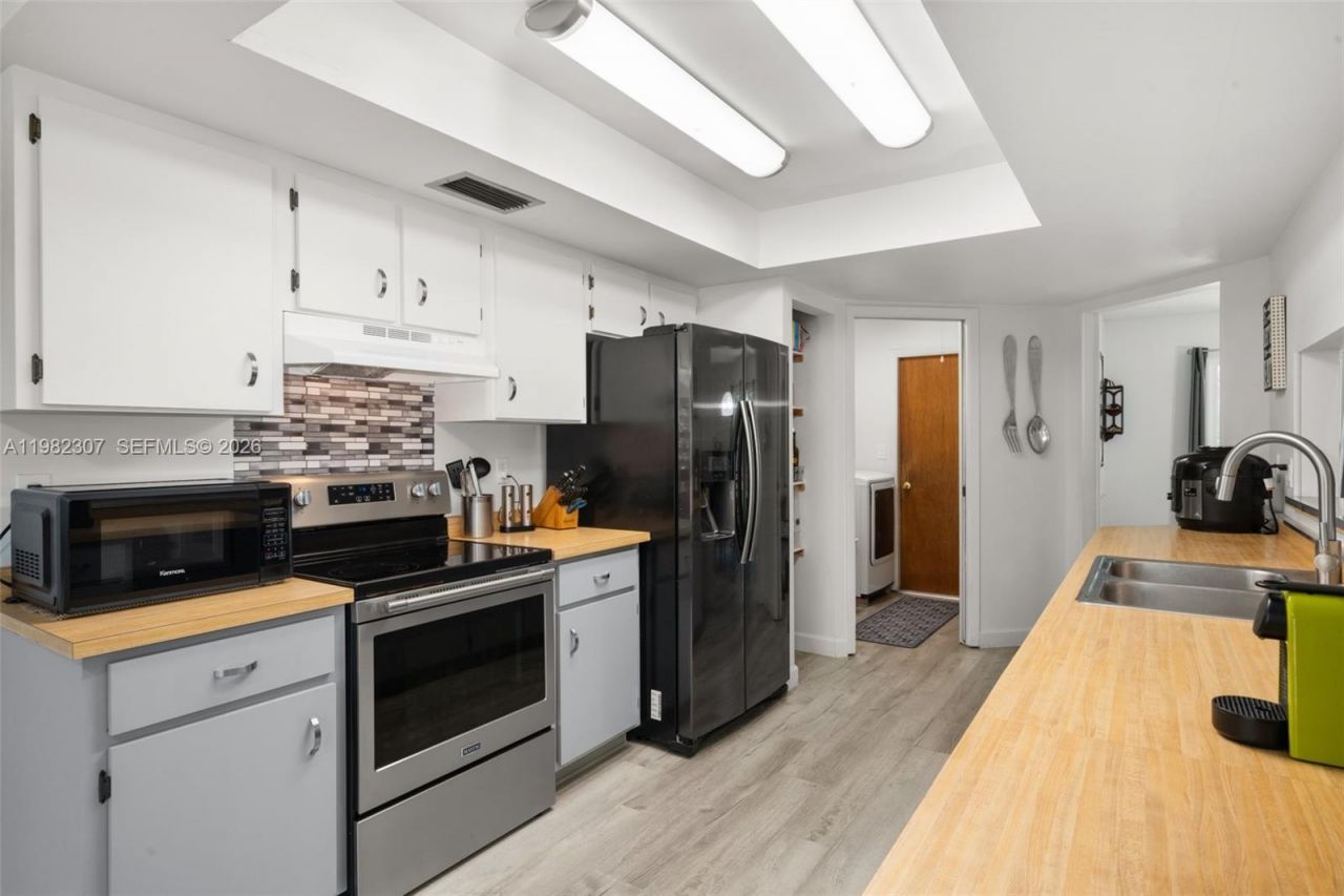 6121 Cherry Rd , Sebring, FL 33875 Photo