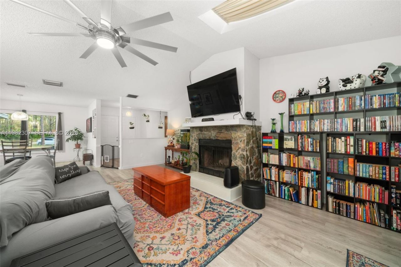 6121 Cherry Rd , Sebring, FL 33875 Photo