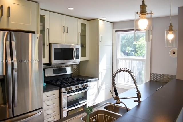 1009 Tequesta, Fort Lauderdale, FL 33311 Photo