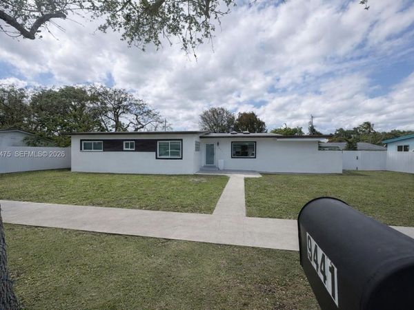 9441 Caribbean Blvd, Cutler Bay, FL 33189