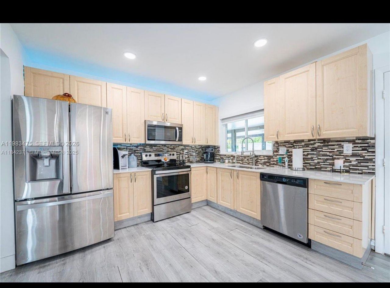 9441 Caribbean Blvd, Cutler Bay, FL 33189 Photo