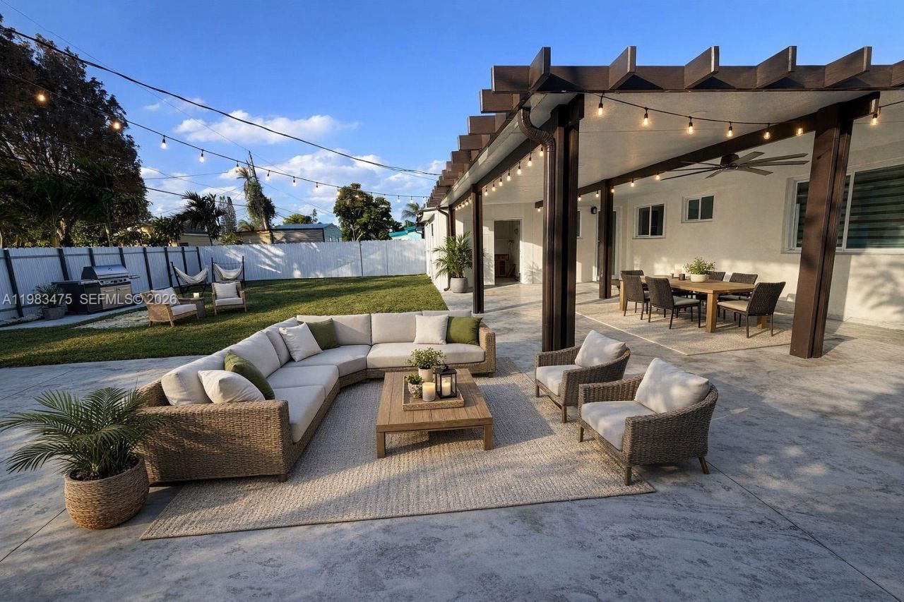 9441 Caribbean Blvd, Cutler Bay, FL 33189 Photo