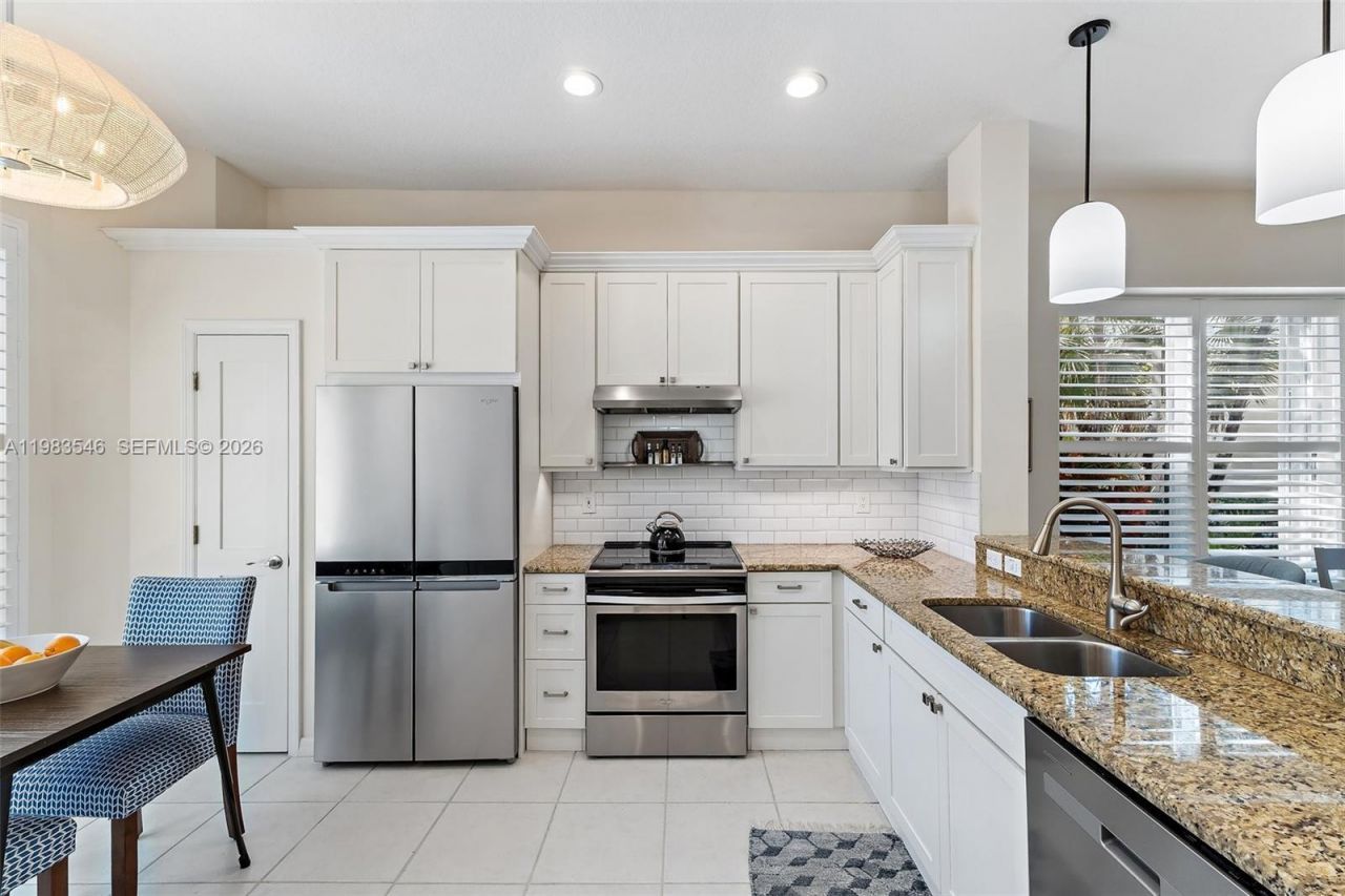 1832 SW Willowbend Ln , Palm City, FL 34990 Photo