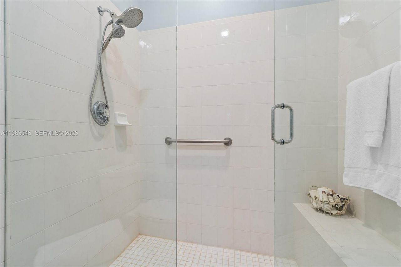 1832 SW Willowbend Ln , Palm City, FL 34990 Photo