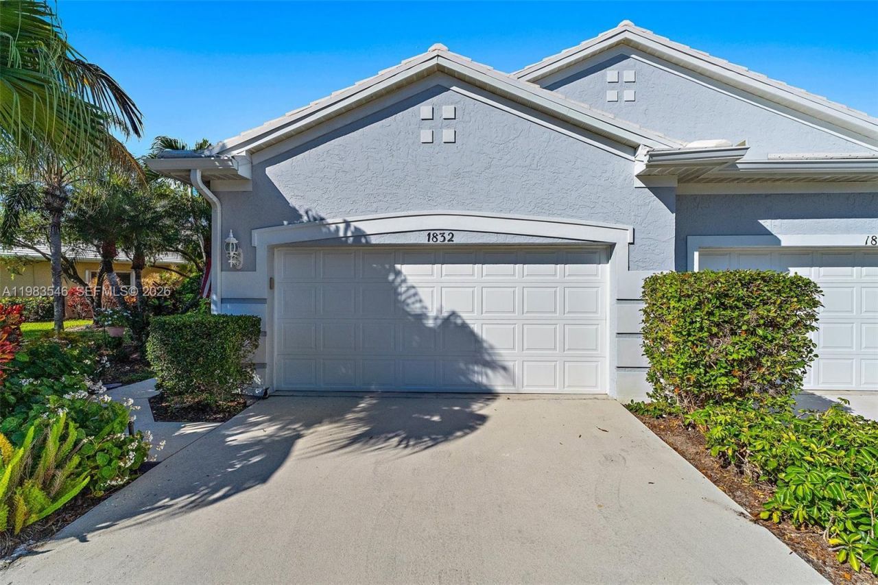 1832 SW Willowbend Ln , Palm City, FL 34990 Photo