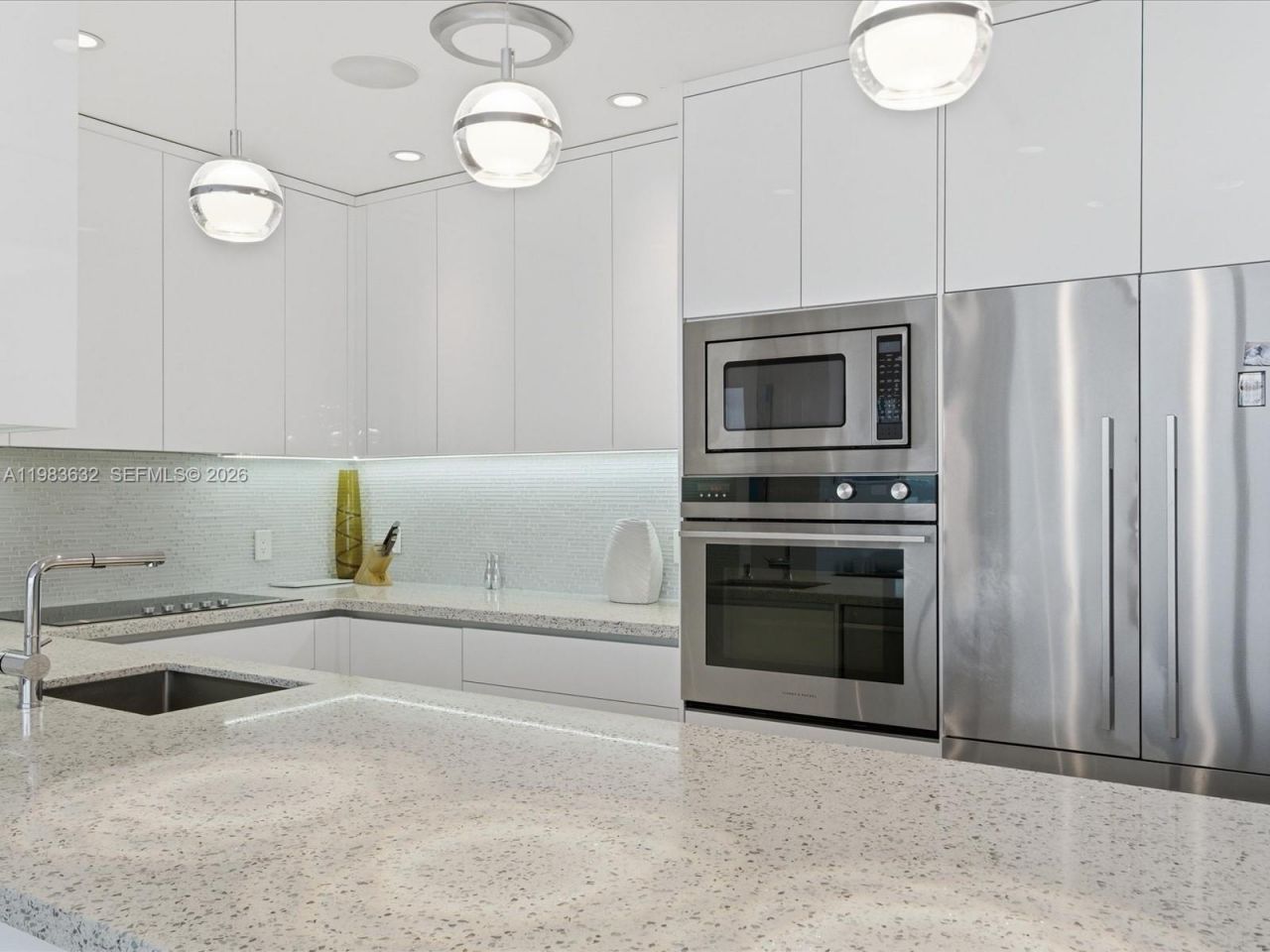 100 Lincoln Rd, Unit PH10, Miami Beach, FL 33139 Photo