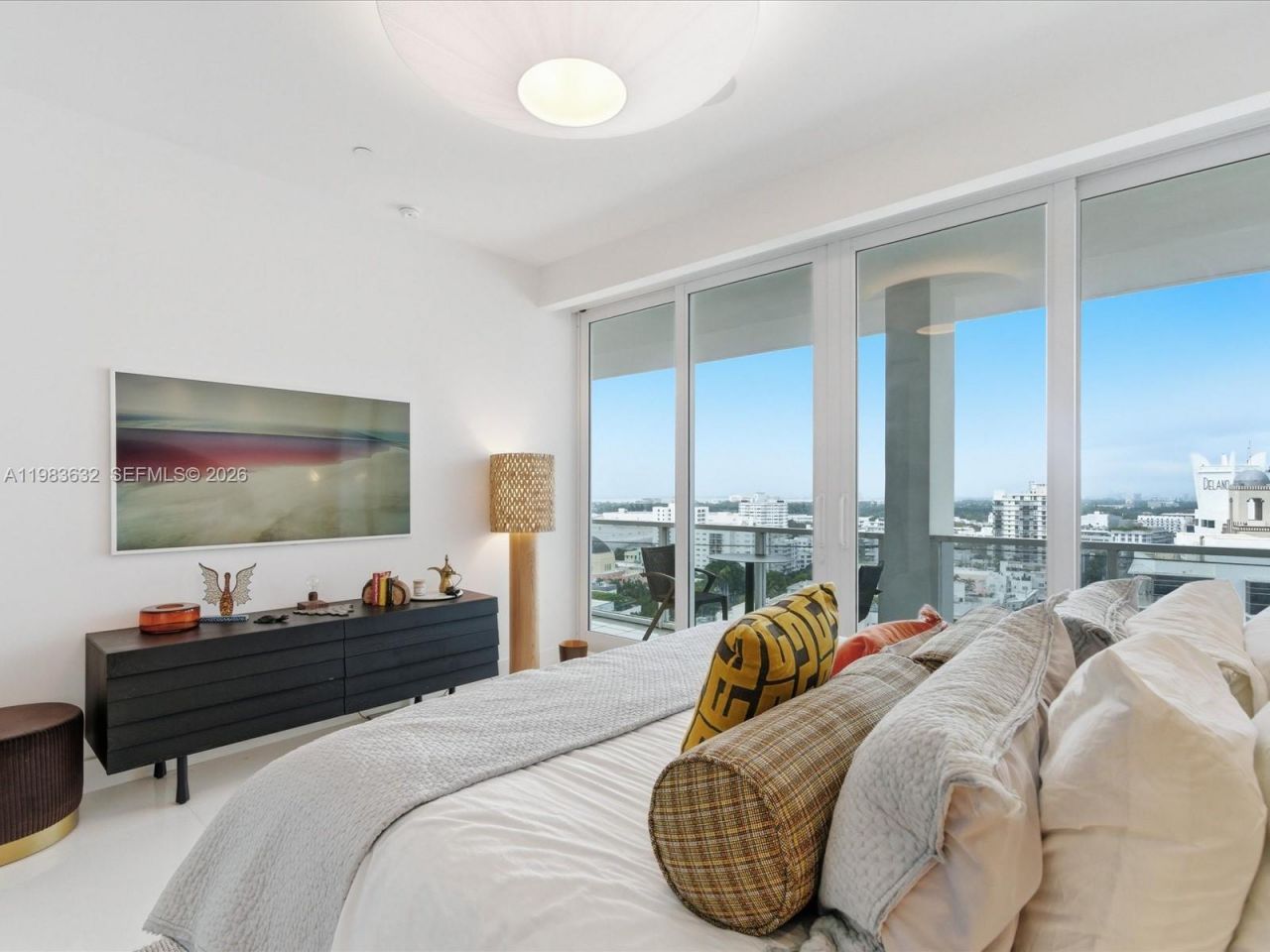 100 Lincoln Rd, Unit PH10, Miami Beach, FL 33139 Photo