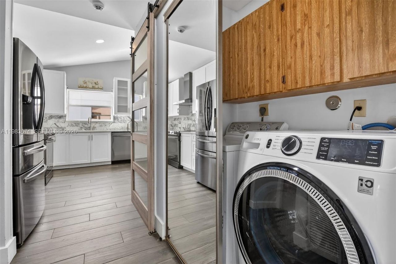 8301 NW 52nd St , Lauderhill, FL 33351 Photo