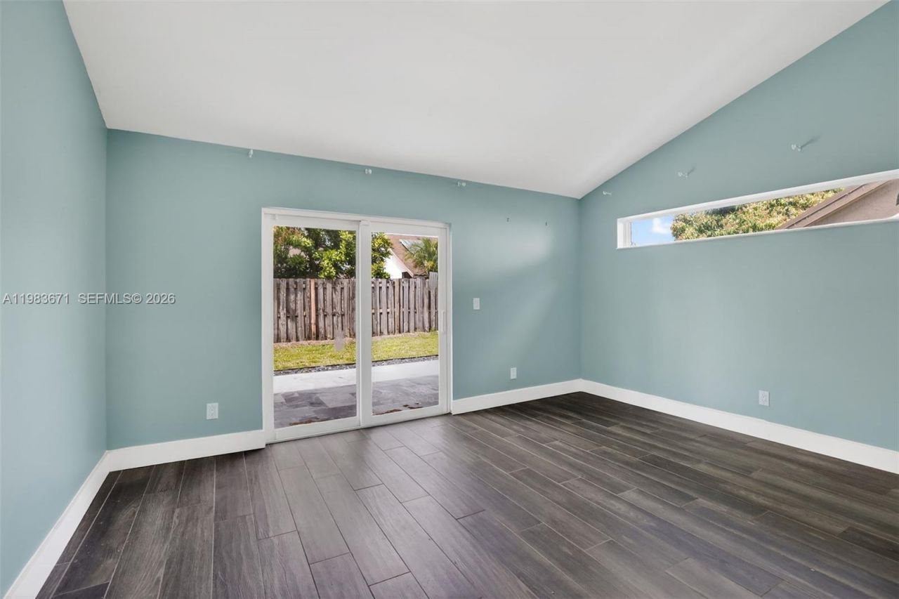 8301 NW 52nd St , Lauderhill, FL 33351 Photo