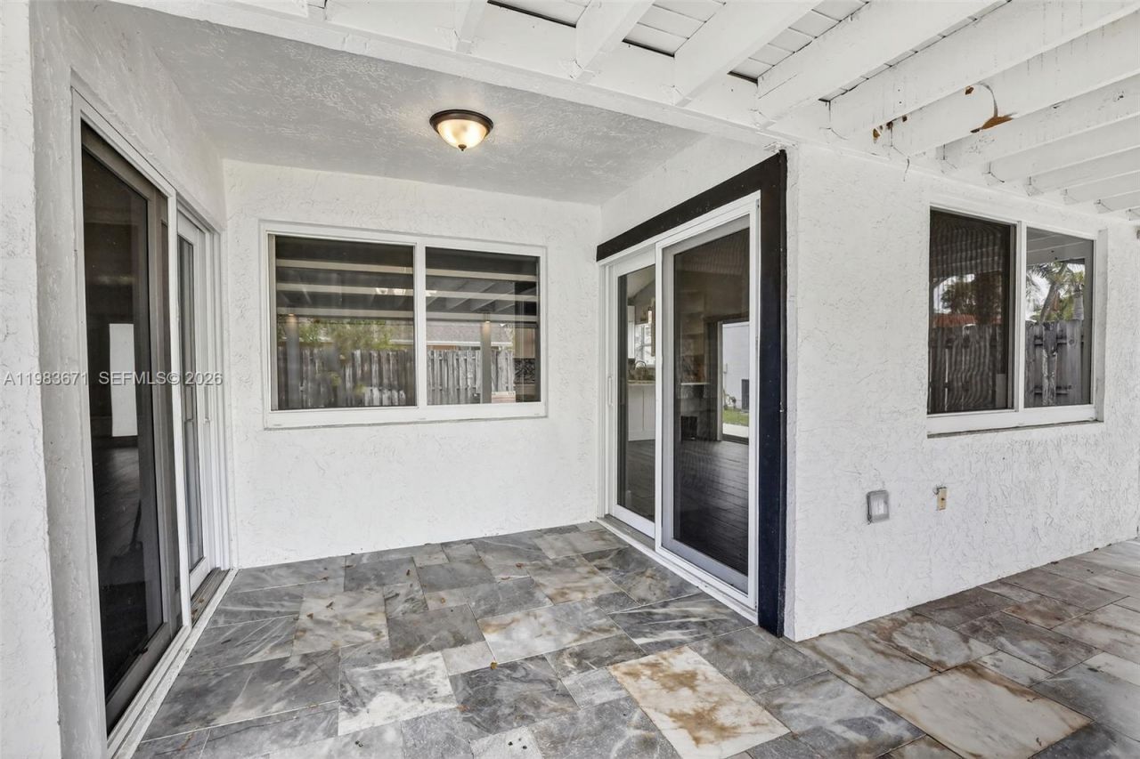 8301 NW 52nd St , Lauderhill, FL 33351 Photo