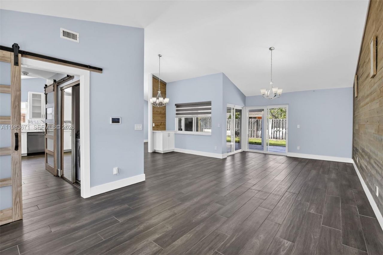 8301 NW 52nd St , Lauderhill, FL 33351 Photo