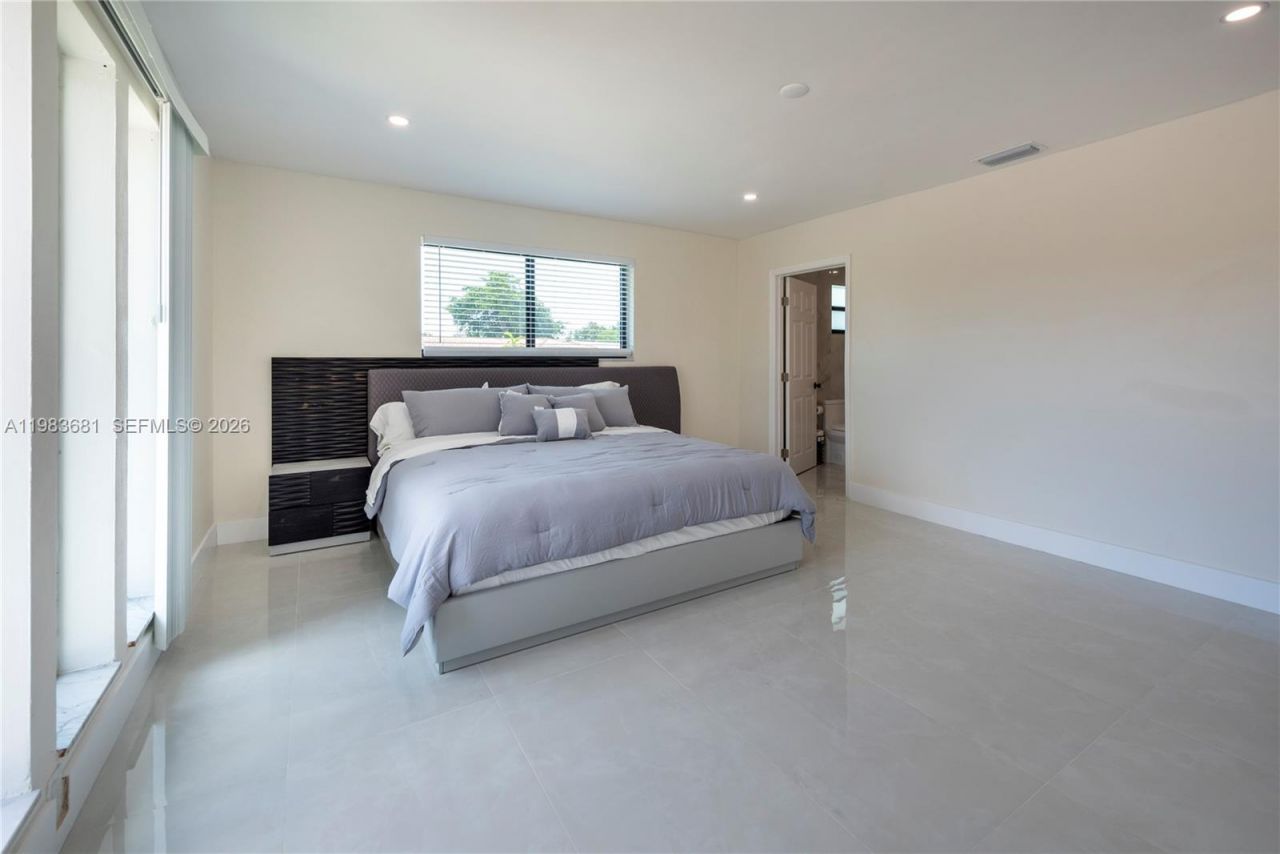 4700 Mckinley St , Hollywood, FL 33021 Photo