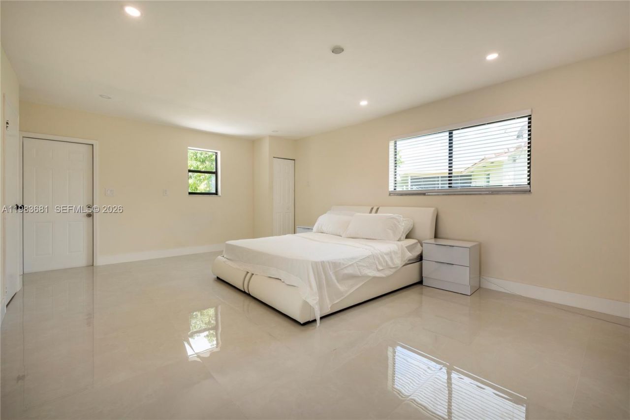 4700 Mckinley St , Hollywood, FL 33021 Photo