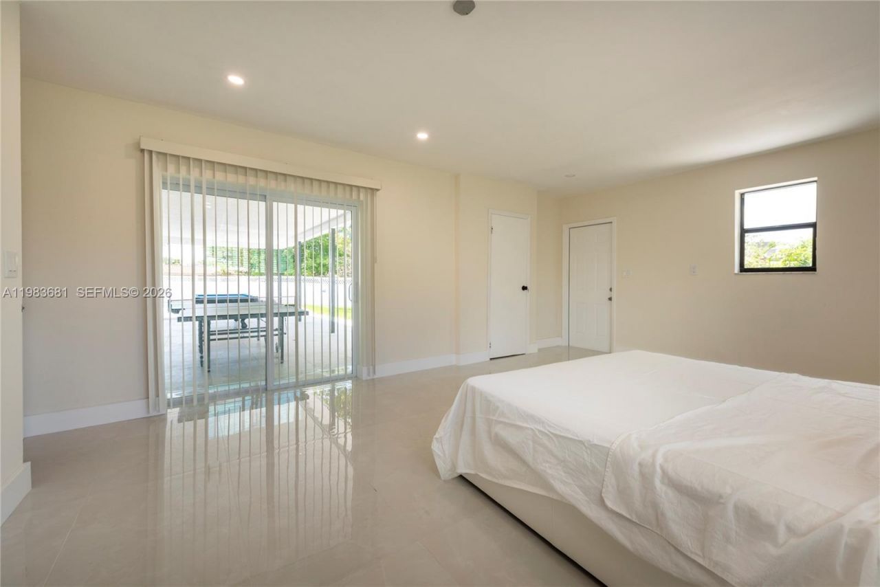 4700 Mckinley St , Hollywood, FL 33021 Photo