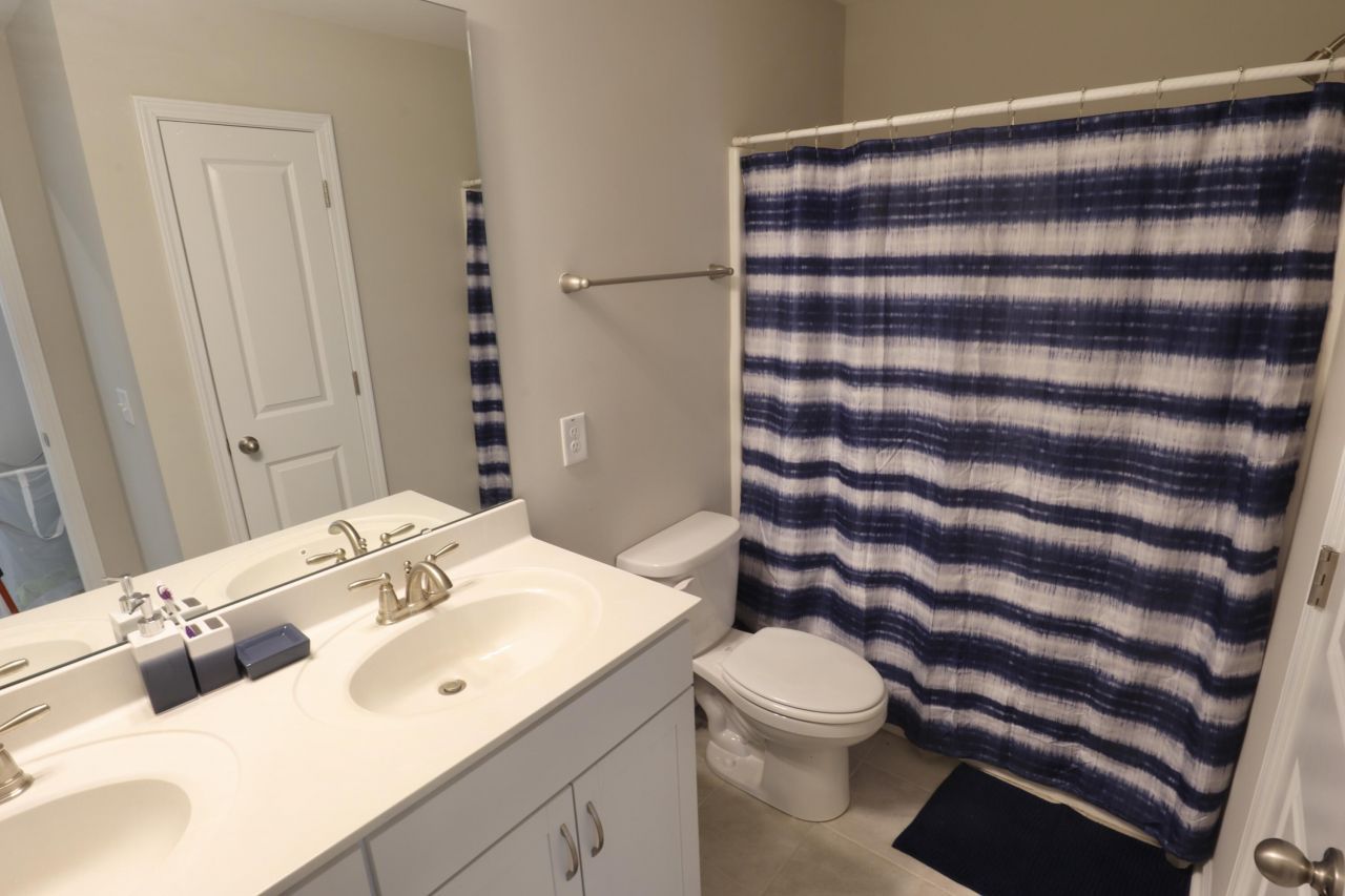 103 Yorkshire Drive Photo 27