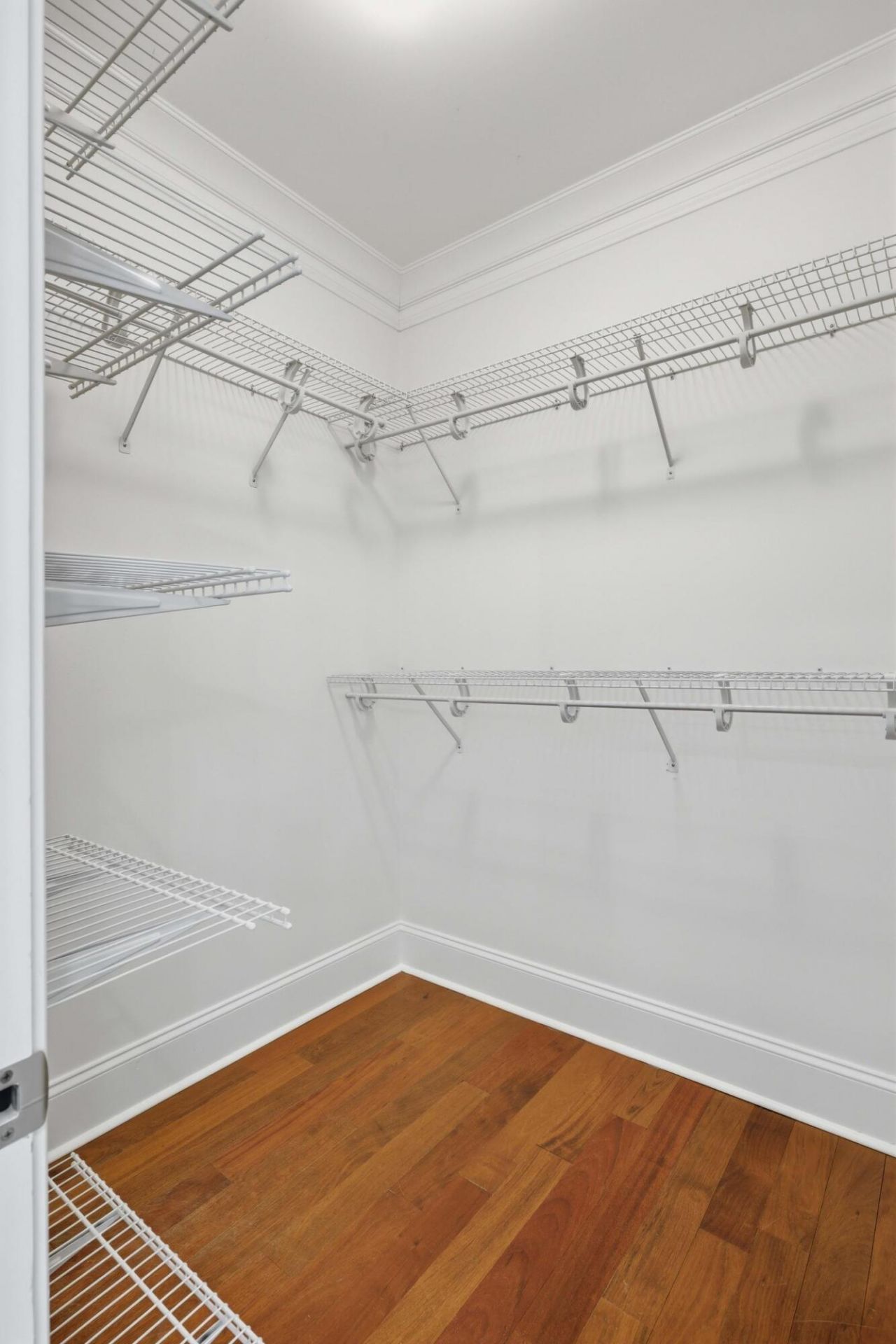 2296 Middlesex Street Photo 37