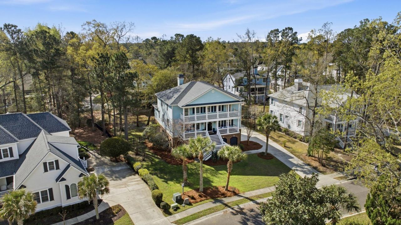 2296 Middlesex Street Photo 5