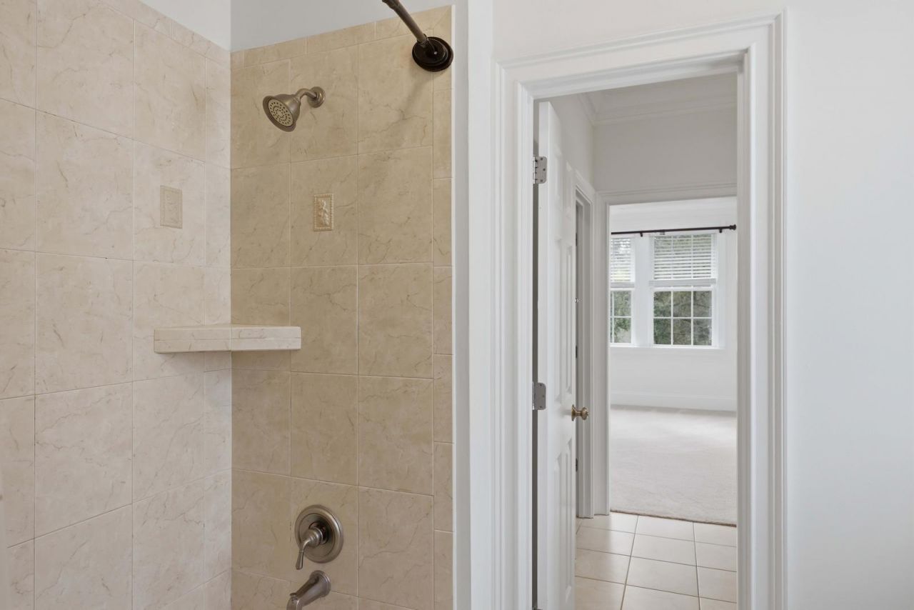 2296 Middlesex Street Photo 50