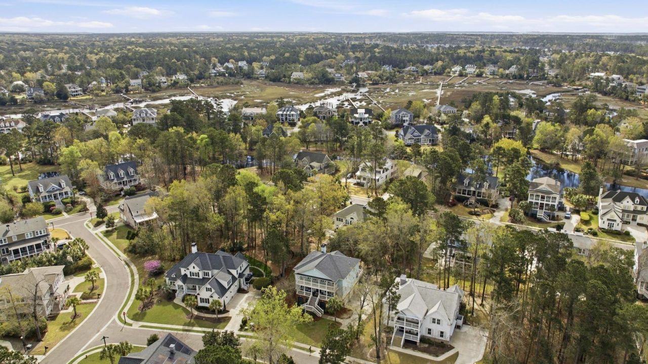 2296 Middlesex Street Photo 65