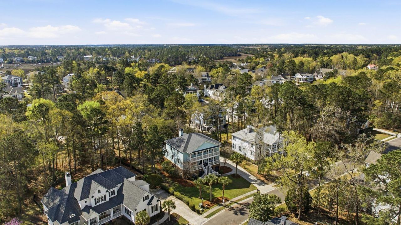 2296 Middlesex Street Photo 67