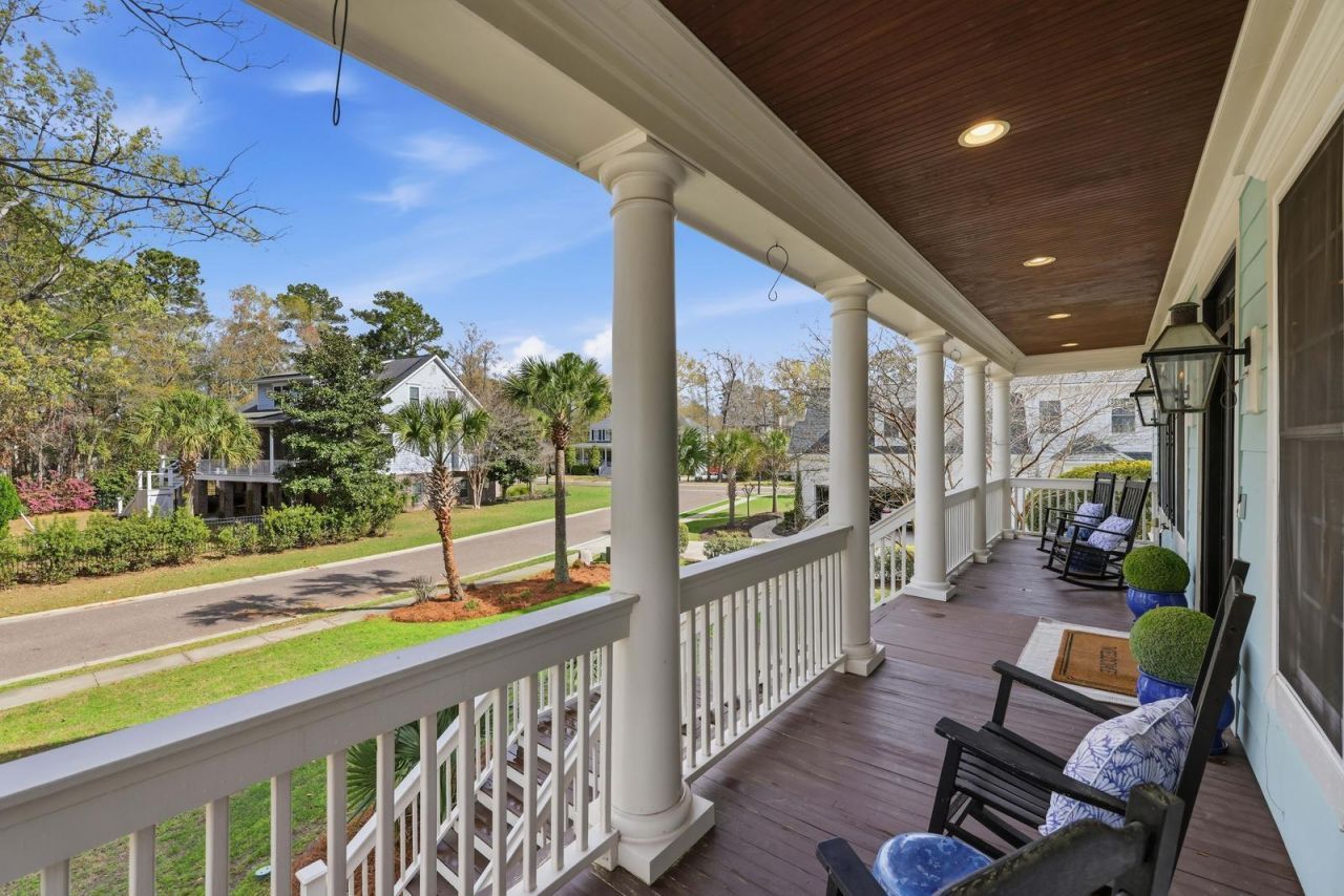 2296 Middlesex Street Photo 8