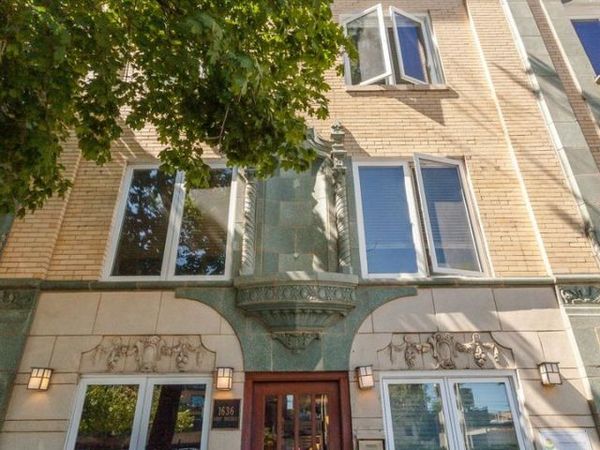 1636 W Melrose Street , Unit 305, Chicago, IL 60657