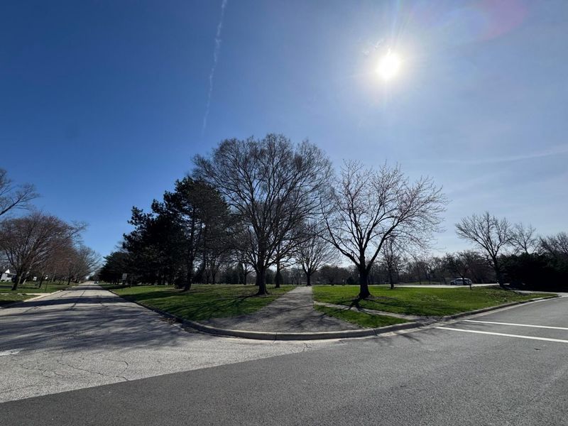 3493 Sunset Drive, Columbus, OH 43221 Photo 24