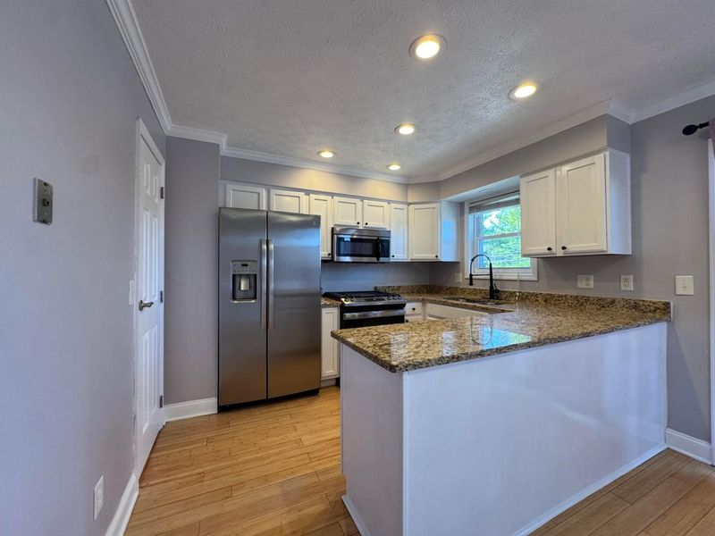 3493 Sunset Drive, Columbus, OH 43221 Photo 4