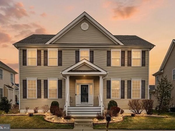 6 ALLUVIAL DRIVE, CHESTERFIELD, NJ 08515